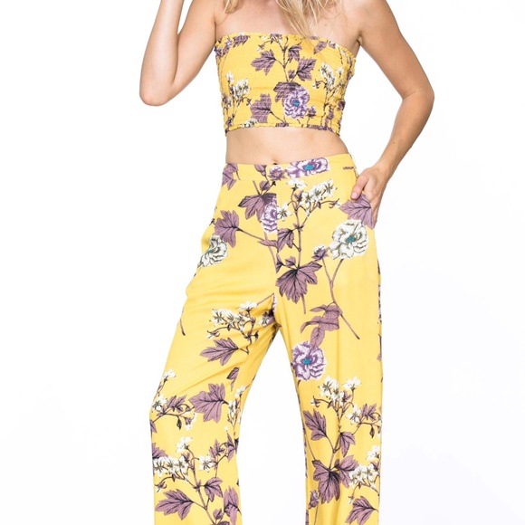 FLOWER PATTERN TANK TOP AND LONG WIDE PANTS SET - Picture 4 of 6